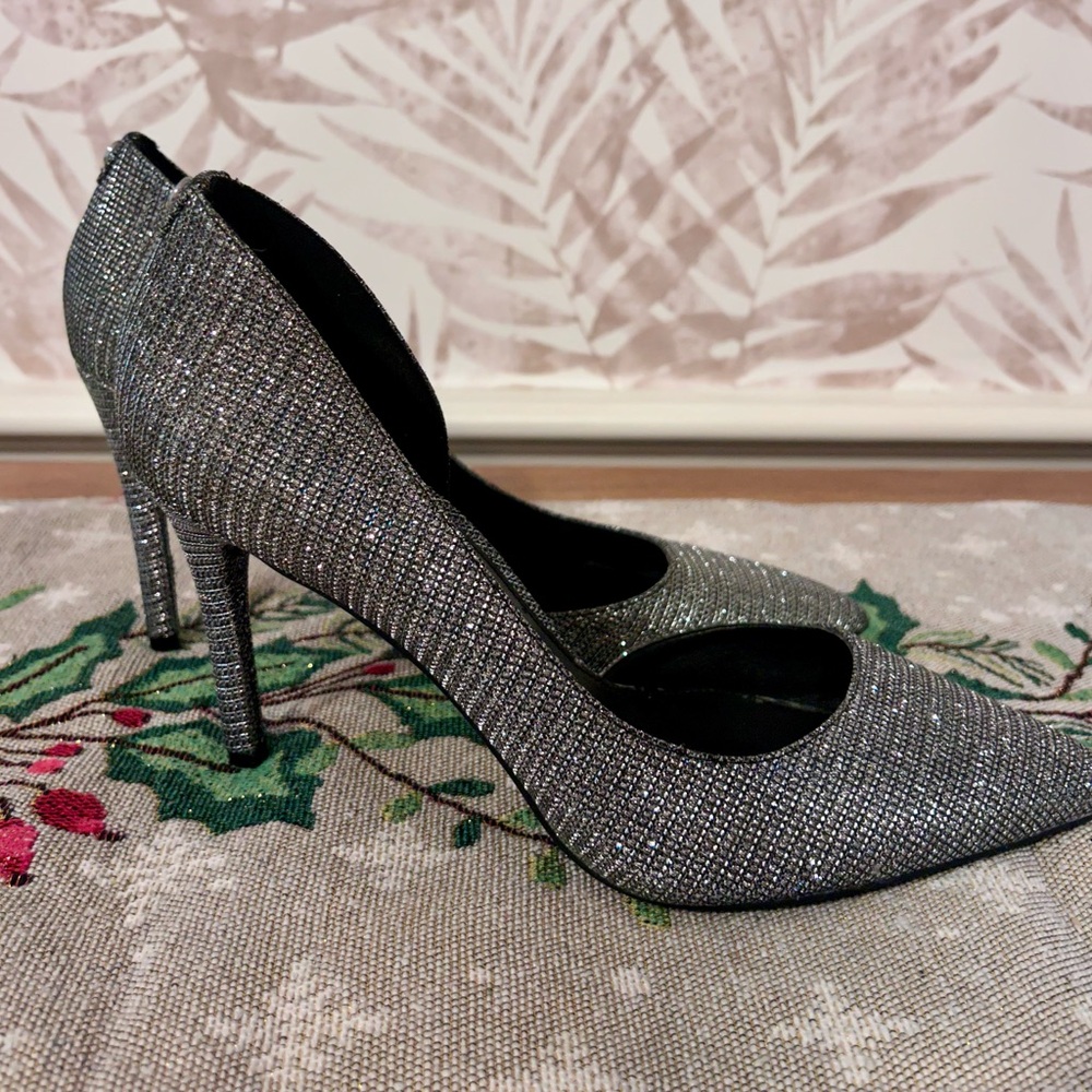 Michael Kors Dorothy Flex d'Orsay Pumps Size 9.5 - Picture 4 of 10